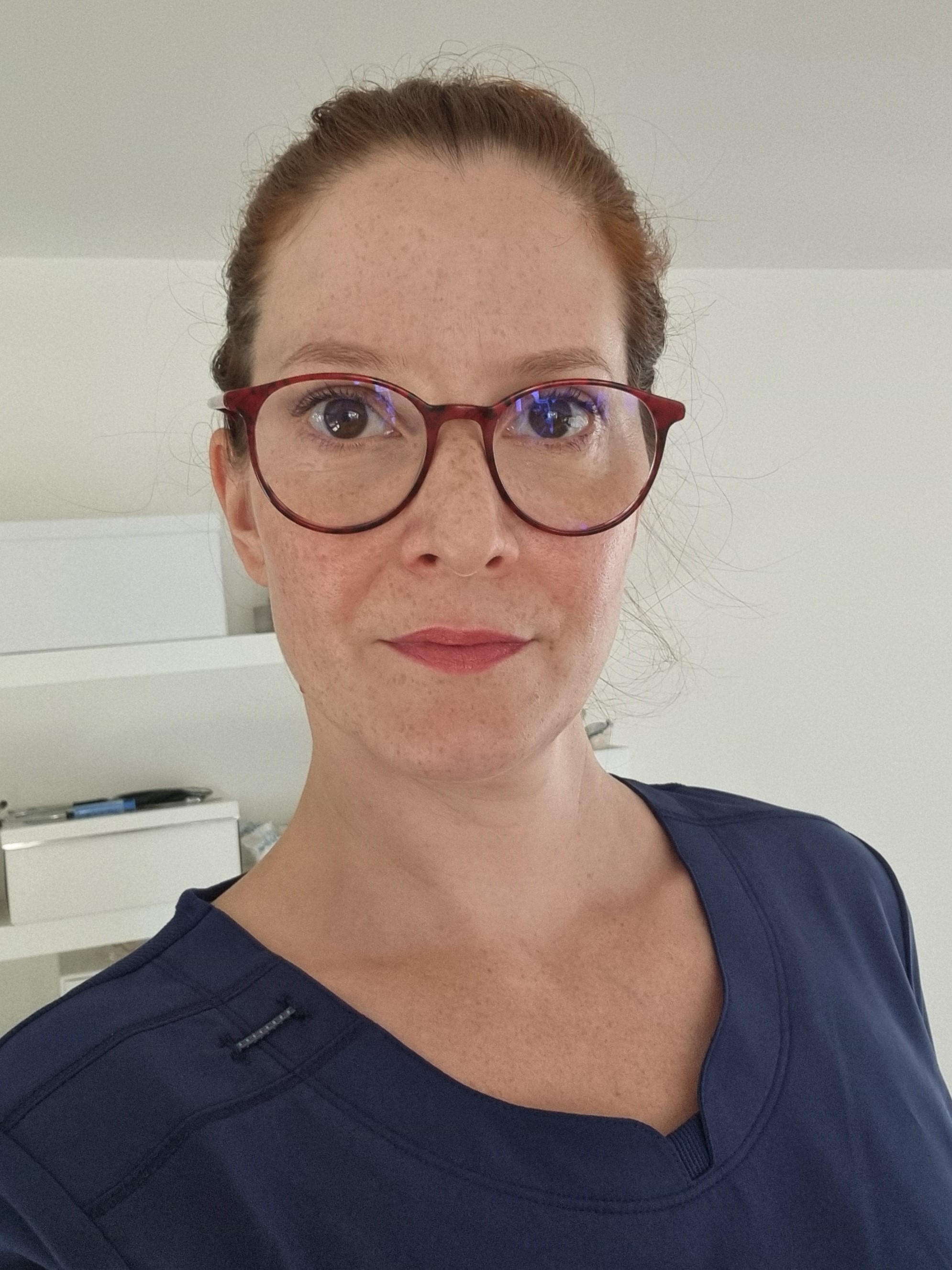 MUDr. Hana Tószögyová